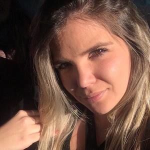 Meet your Posher, Maria carolina